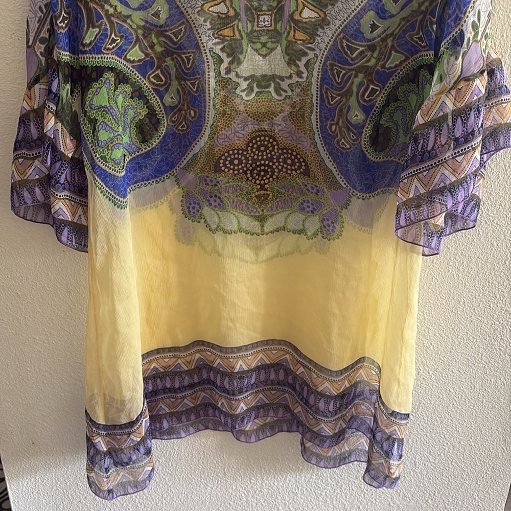 CAbi Tunic Top - Picture 2 of 3